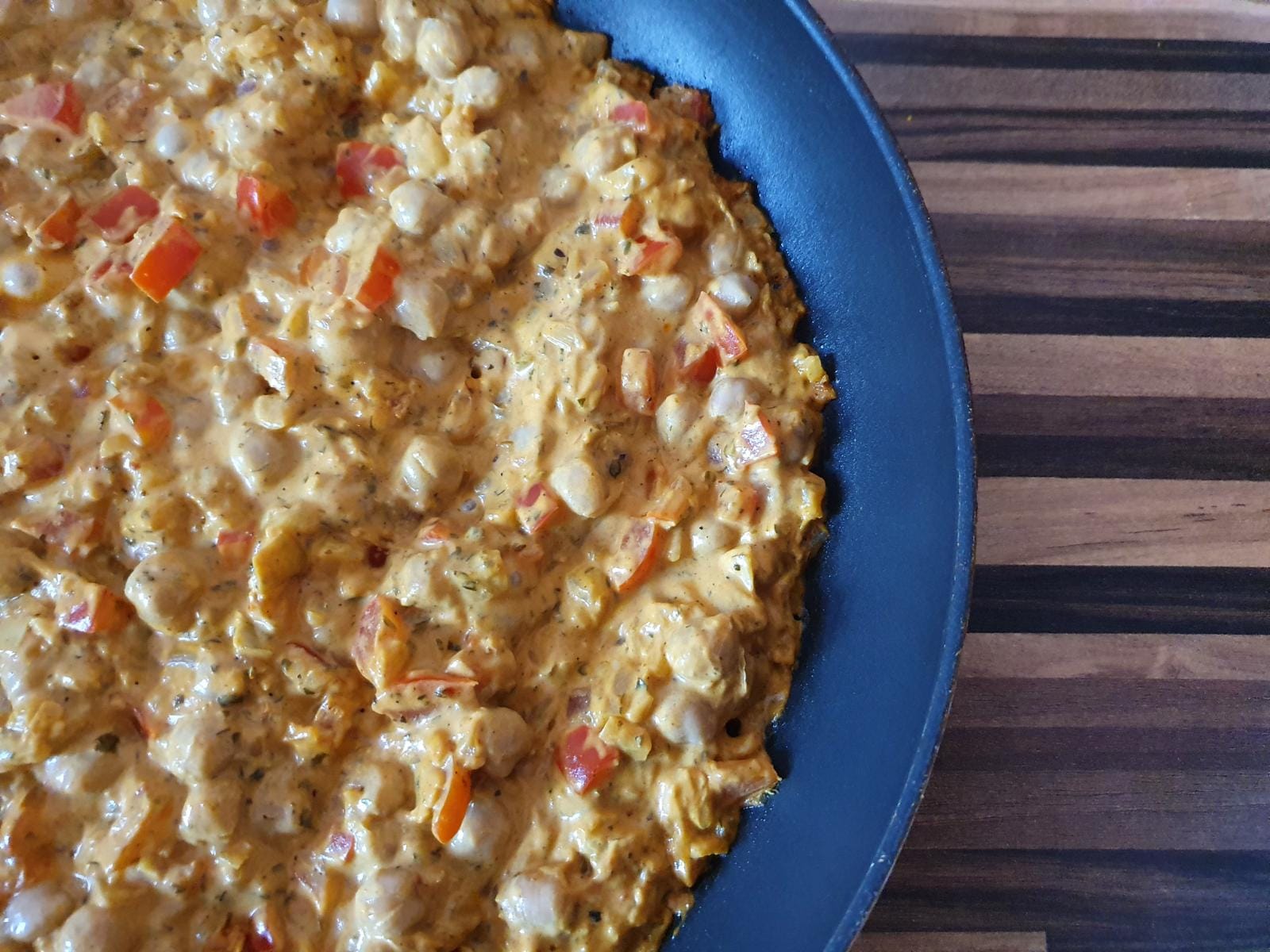 Gefüllte Zucchini mit Kichererbsen (vegetarisch) - zucchiniwelt.de