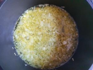 Gelbe Zucchini-Suppe (vegan)