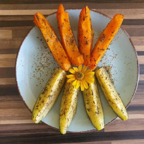 Marinierte Zucchini und Kürbis Boote (vegan)