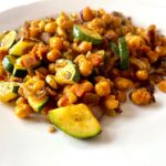 Kichererbsen-Zucchini-Pfanne Rezept