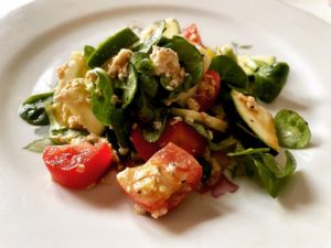 Haferflocken-Salat mit Zucchini