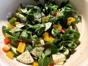 Haferflocken-Salat mit Zucchini